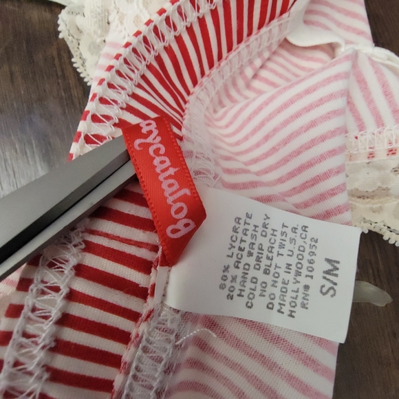 Forplay Lace Trim Garter Red White Striped Sz S/ M Women's Fairy Coquette - Picture 9 of 10